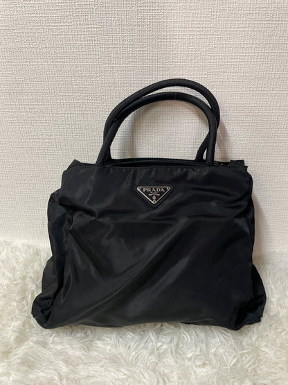 Prada Black Handle Bags A-14440