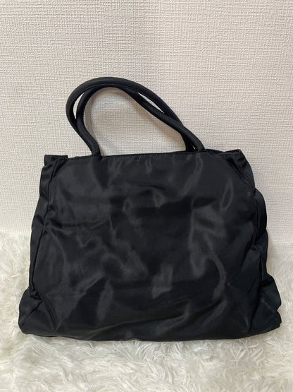 Prada Black Handle Bags A-14440