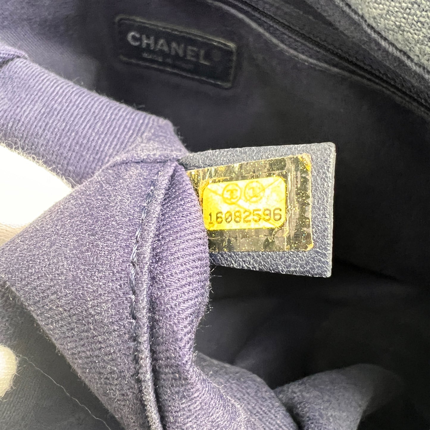 Chanel Gray Tote Bags A-14449
