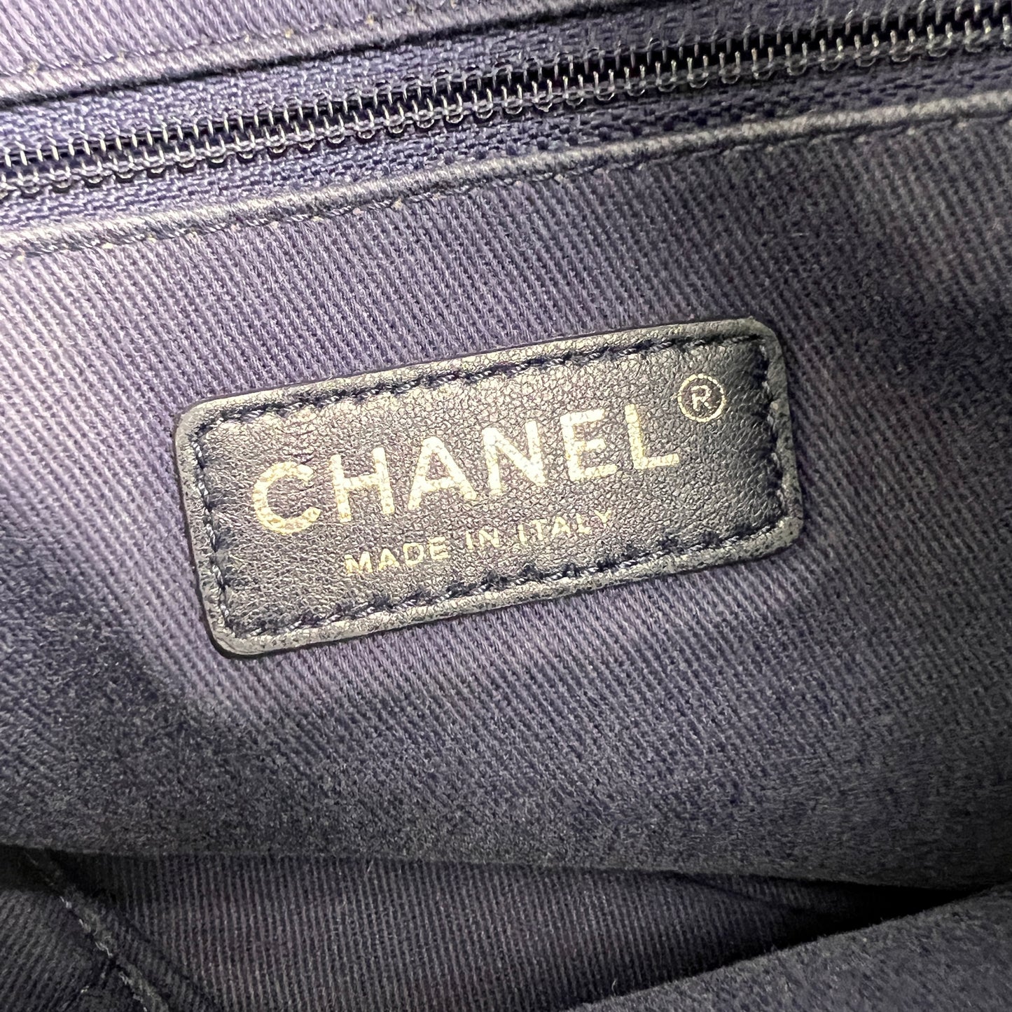 Chanel Gray Tote Bags A-14449