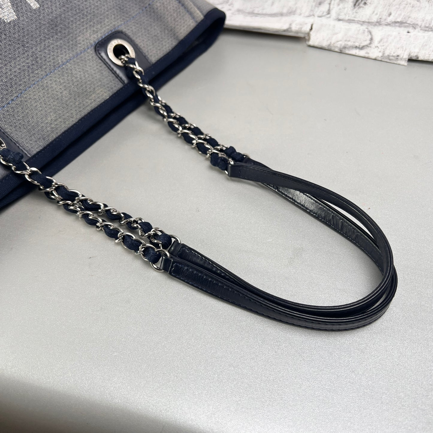 Chanel Gray Tote Bags A-14449