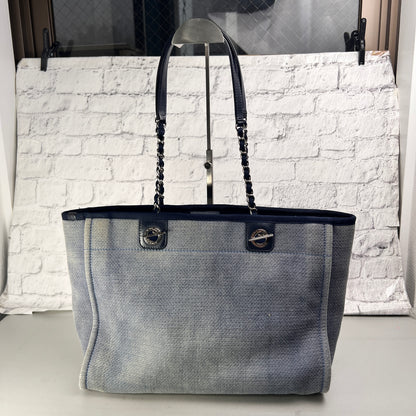 Chanel Gray Tote Bags A-14449