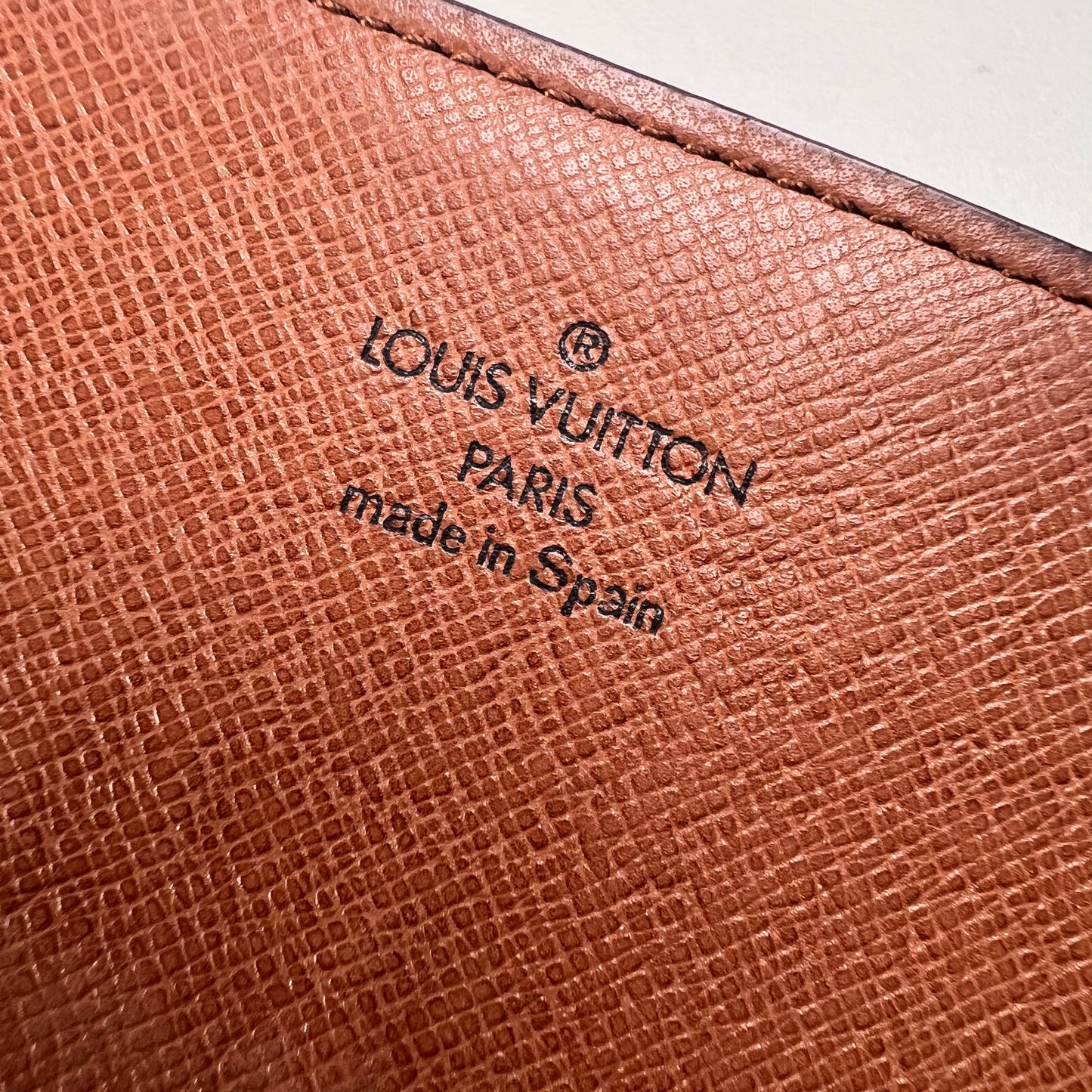 Louis Vuitton Brown Small goods A-14465