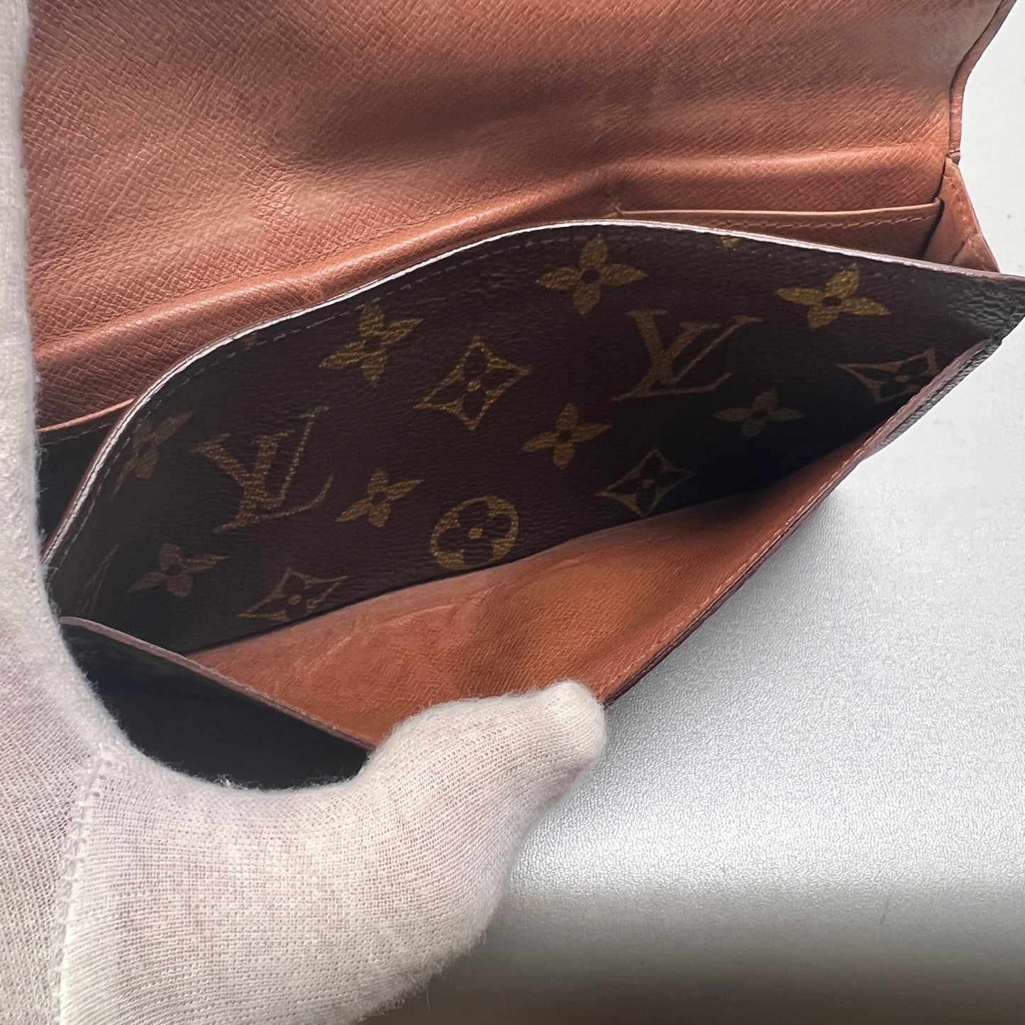 Louis Vuitton Brown Small goods A-14465
