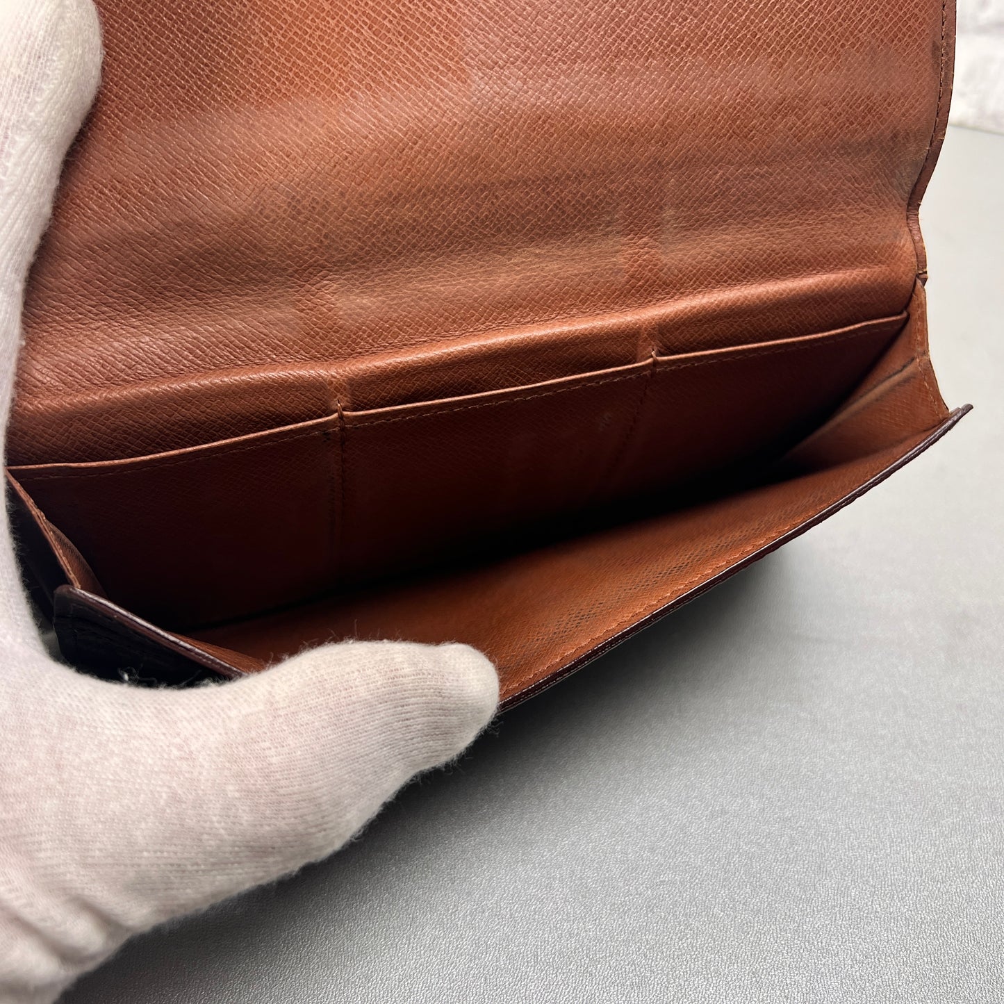 Louis Vuitton Brown Small goods A-14465