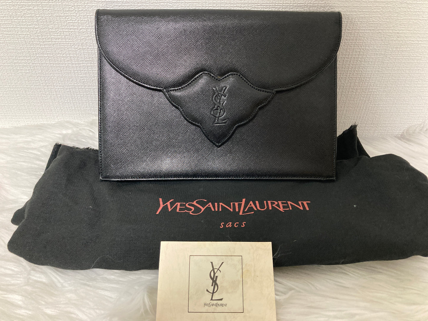 Saint Laurent A-14543