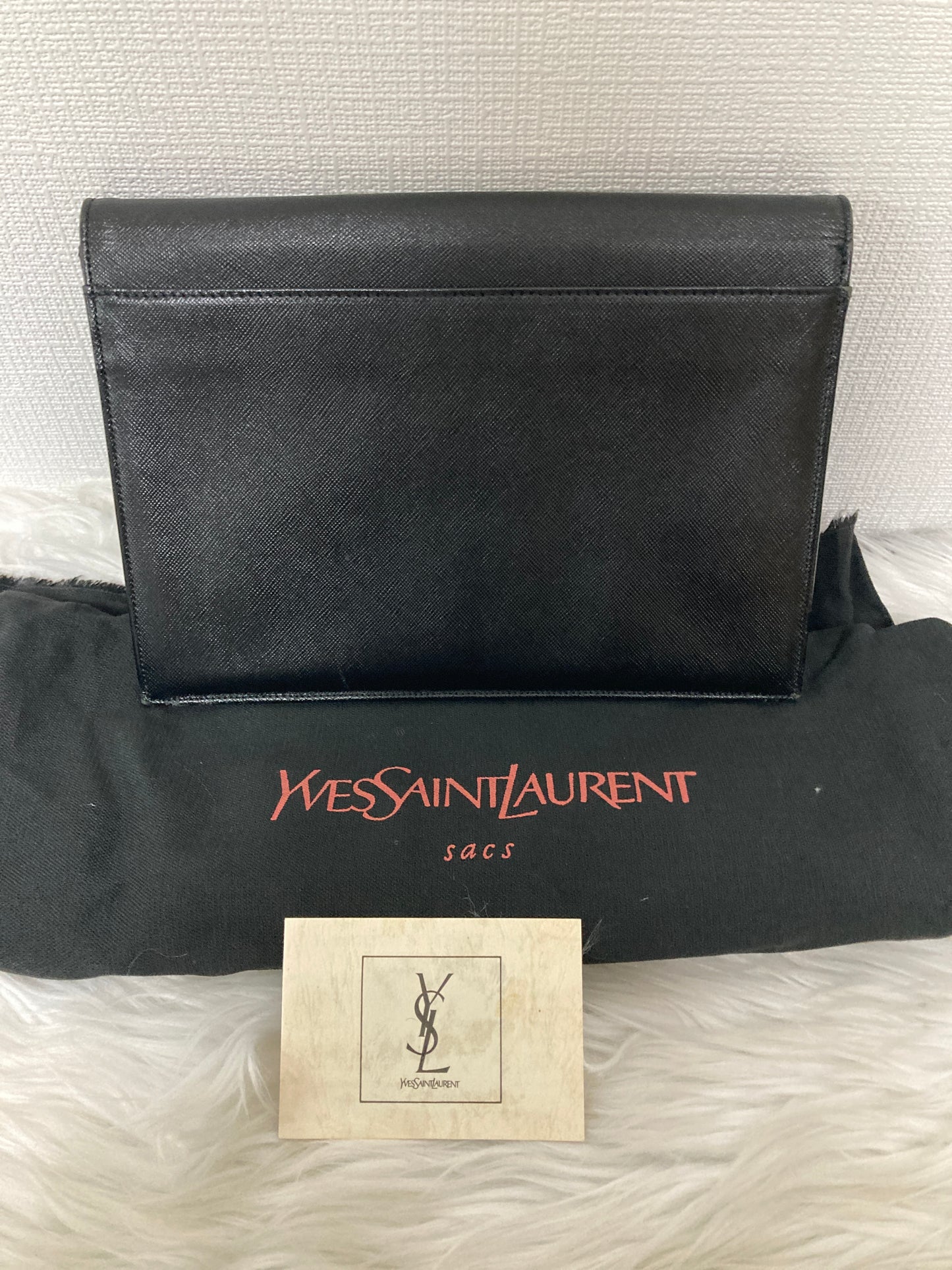 Saint Laurent A-14543