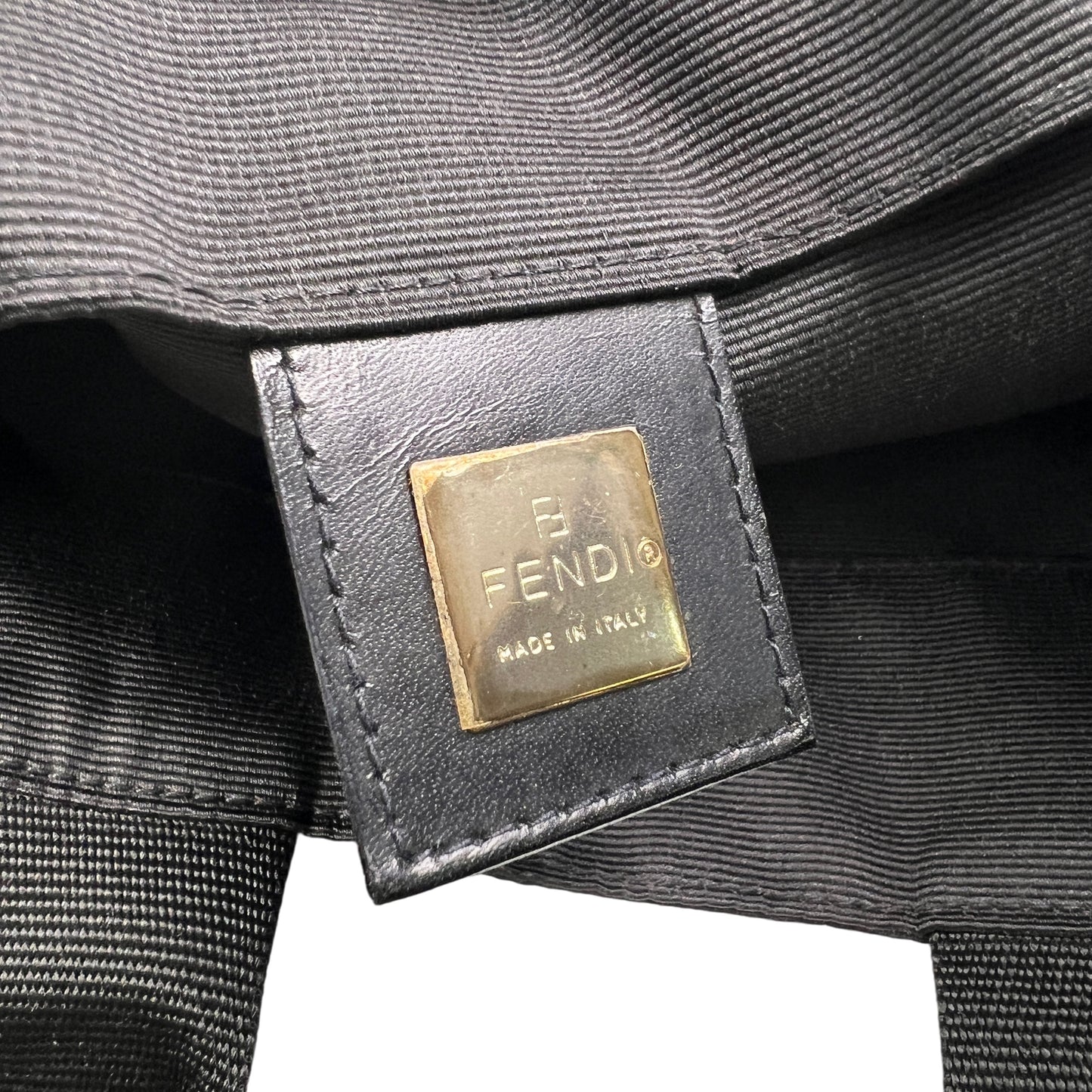 Fendi Black Handle Bags A-14564