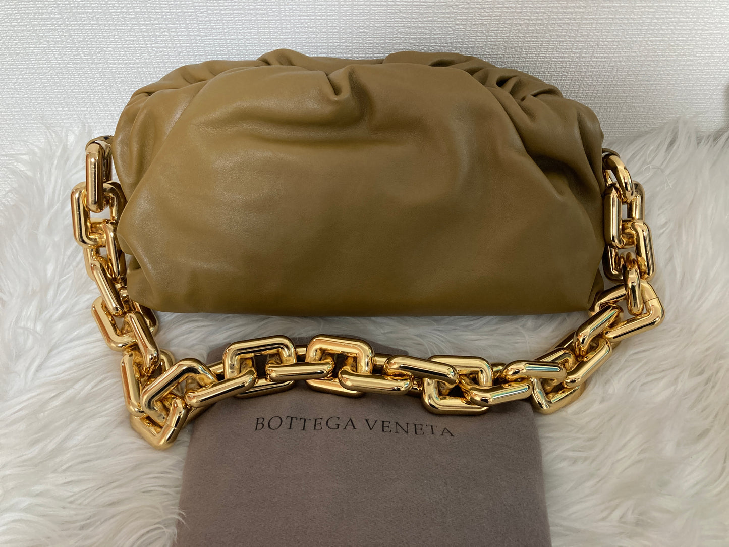 Bottega Veneta Beige Shoulder Bags A-14566