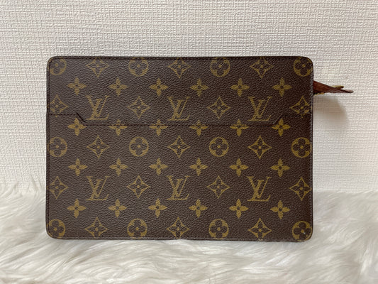 Louis Vuitton Brown Pouches A-14589
