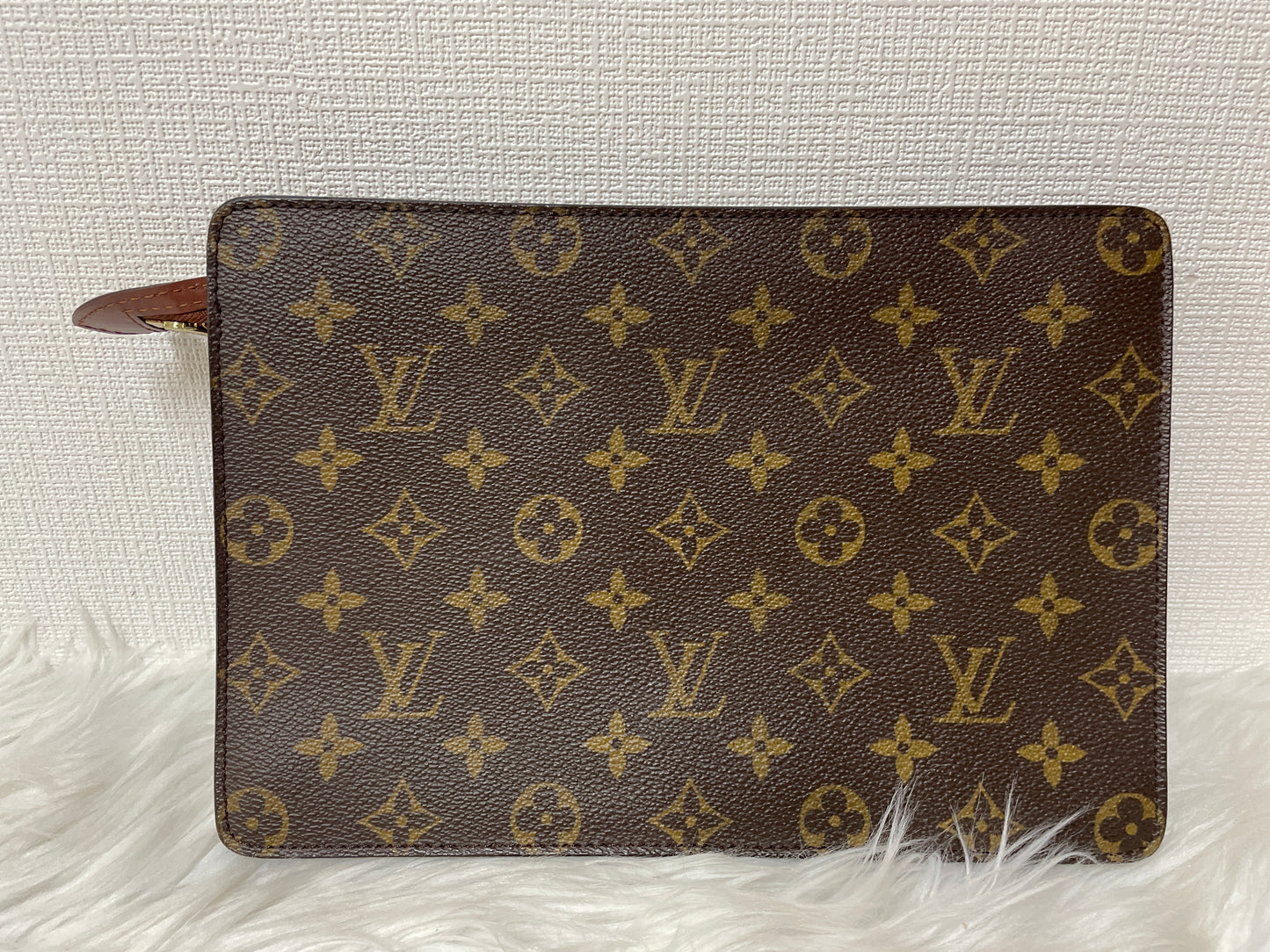 Louis Vuitton Brown Pouches A-14589