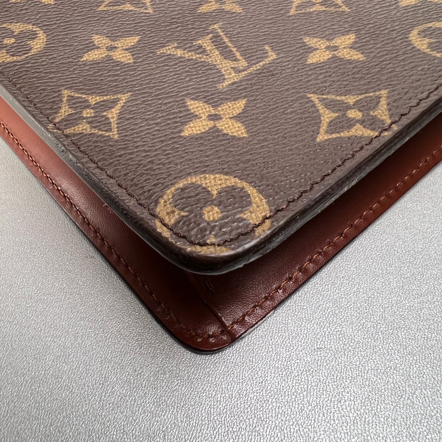 Louis Vuitton Brown Pouches A-14589