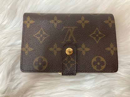 Louis Vuitton Brown Wallets A-14590