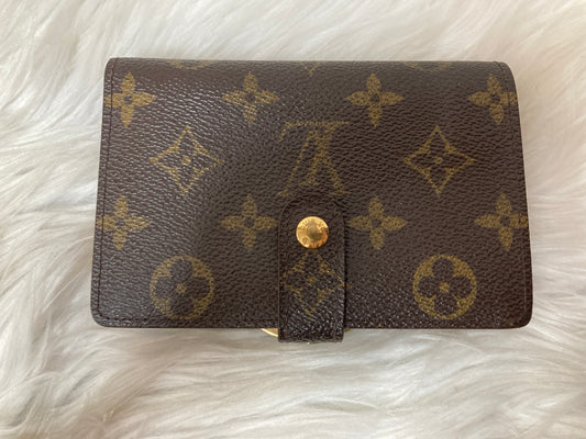Louis Vuitton Brown Wallets A-14590