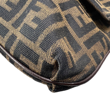 Fendi Brown Shoulder Bags A-14593