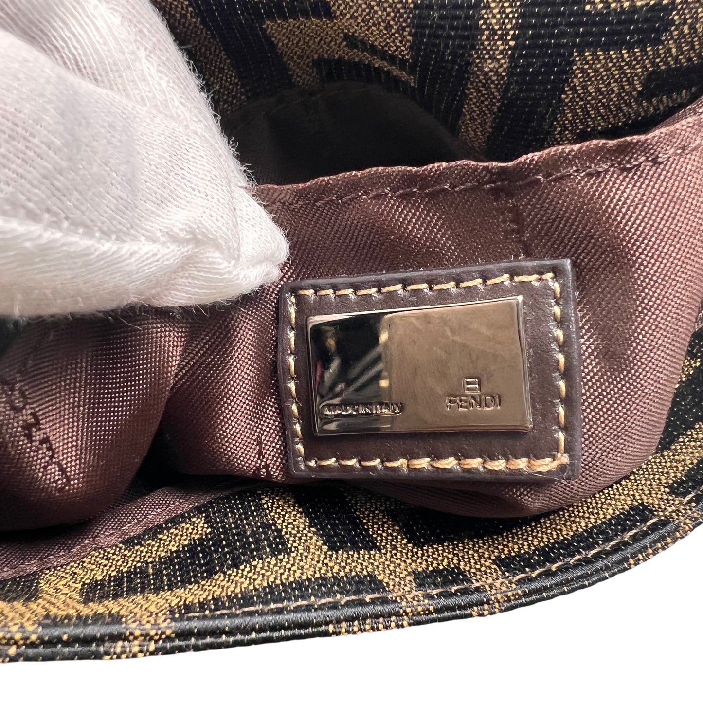 Fendi Brown Shoulder Bags A-14593
