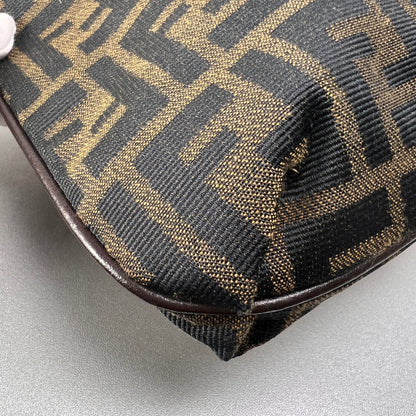 Fendi Brown Shoulder Bags A-14593