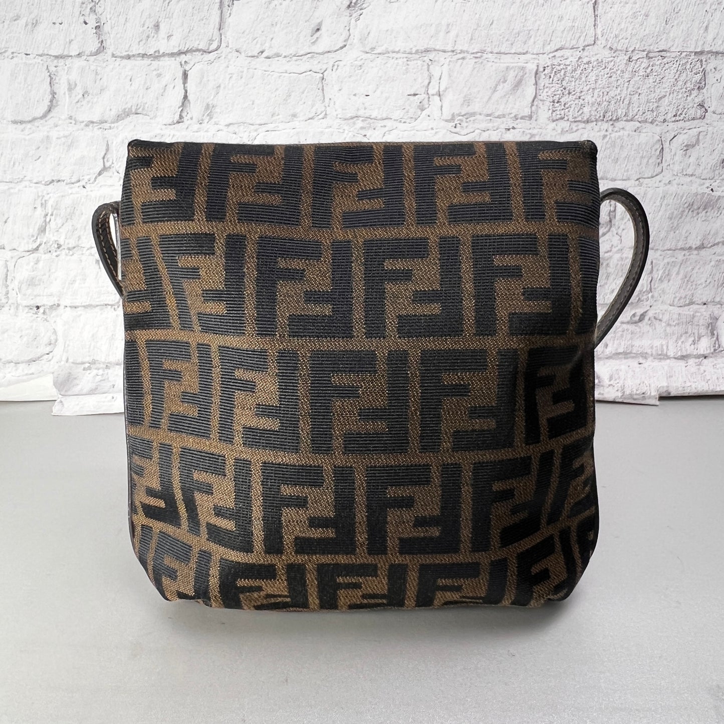 Fendi Brown Shoulder Bags A-14593