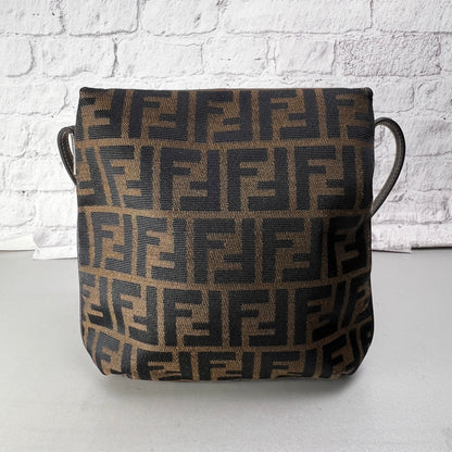 Fendi Brown Shoulder Bags A-14593