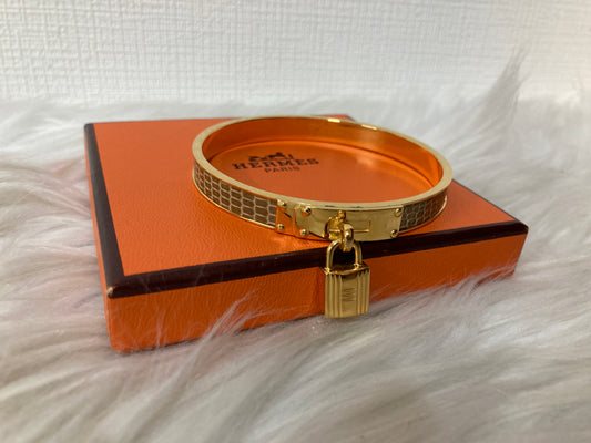 Hermes Gold Bracelets A-14596