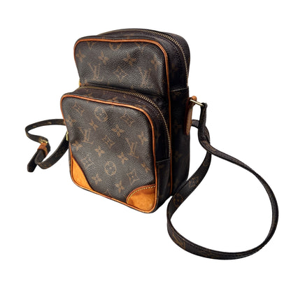 Louis Vuitton Brown Shoulder Bags A-14597