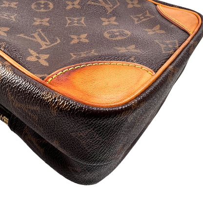 Louis Vuitton Brown Shoulder Bags A-14597