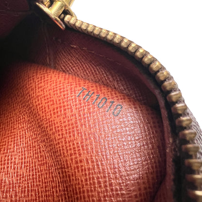 Louis Vuitton Brown Shoulder Bags A-14597