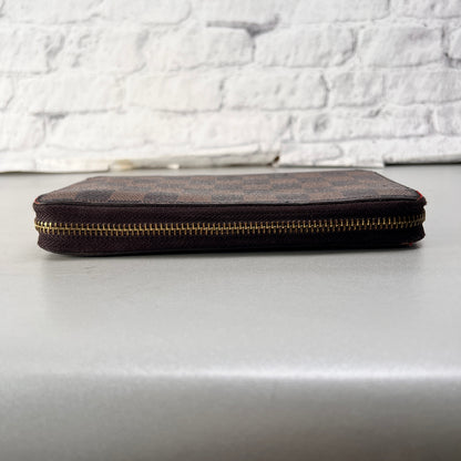 Louis Vuitton Brown Wallets A-14600
