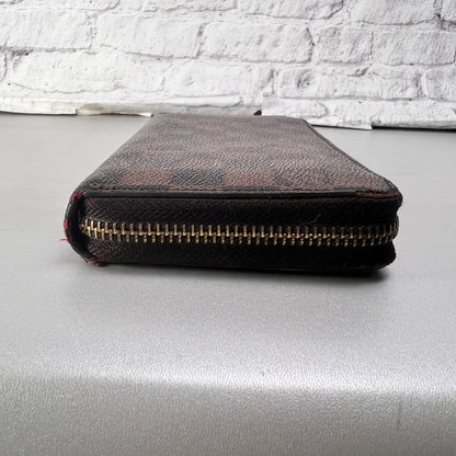 Louis Vuitton Brown Wallets A-14600