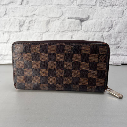 Louis Vuitton Brown Wallets A-14600