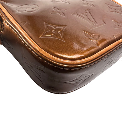 Louis Vuitton Brown Shoulder Bags A-14606