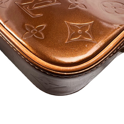 Louis Vuitton Brown Shoulder Bags A-14606