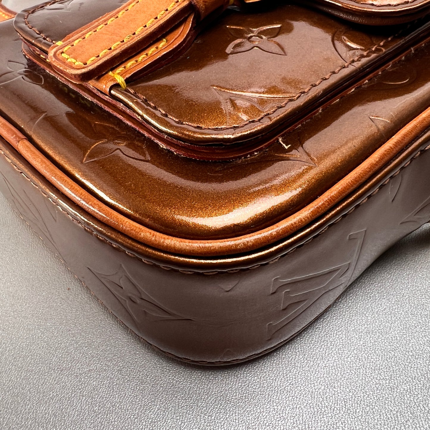 Louis Vuitton Brown Shoulder Bags A-14606