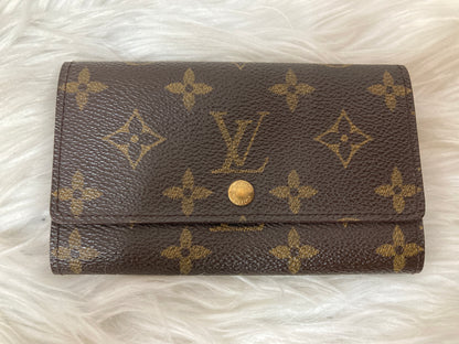 Louis Vuitton Brown Wallets A-14616