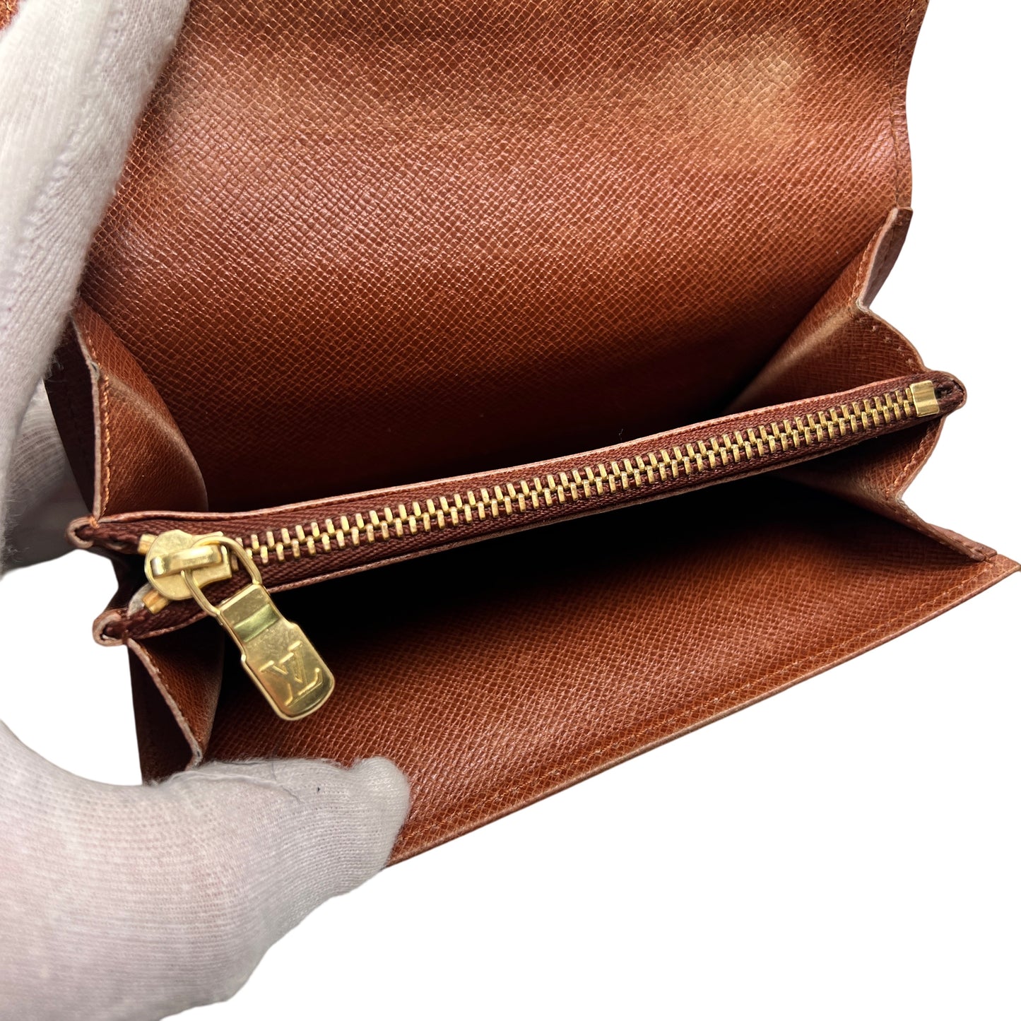 Louis Vuitton Brown Wallets A-14616