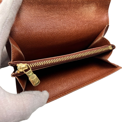 Louis Vuitton Brown Wallets A-14616