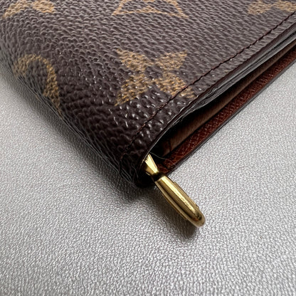 Louis Vuitton Brown Wallets A-14616