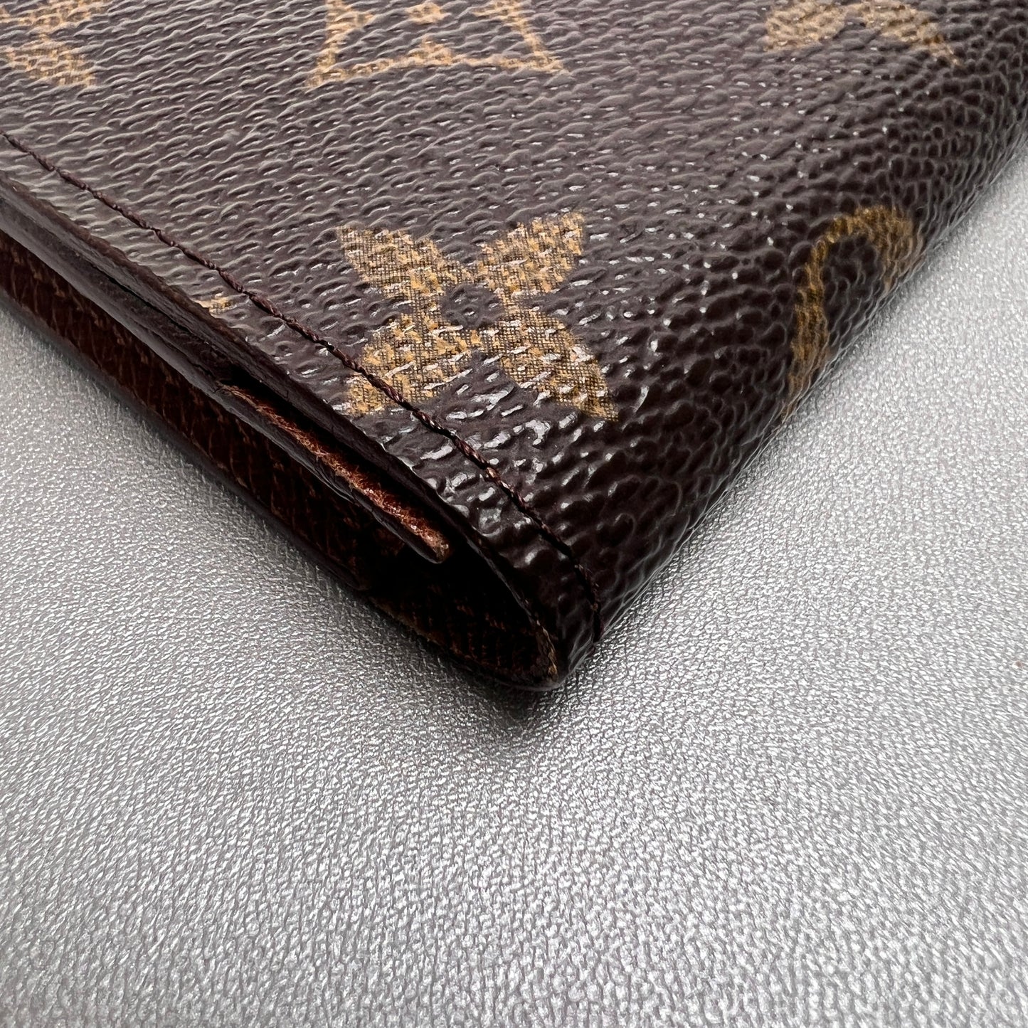Louis Vuitton Brown Wallets A-14616