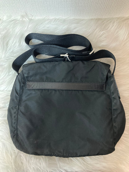 Prada Black Shoulder Bags A-14621