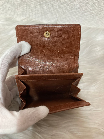 Louis Vuitton Brown Wallets A-14622