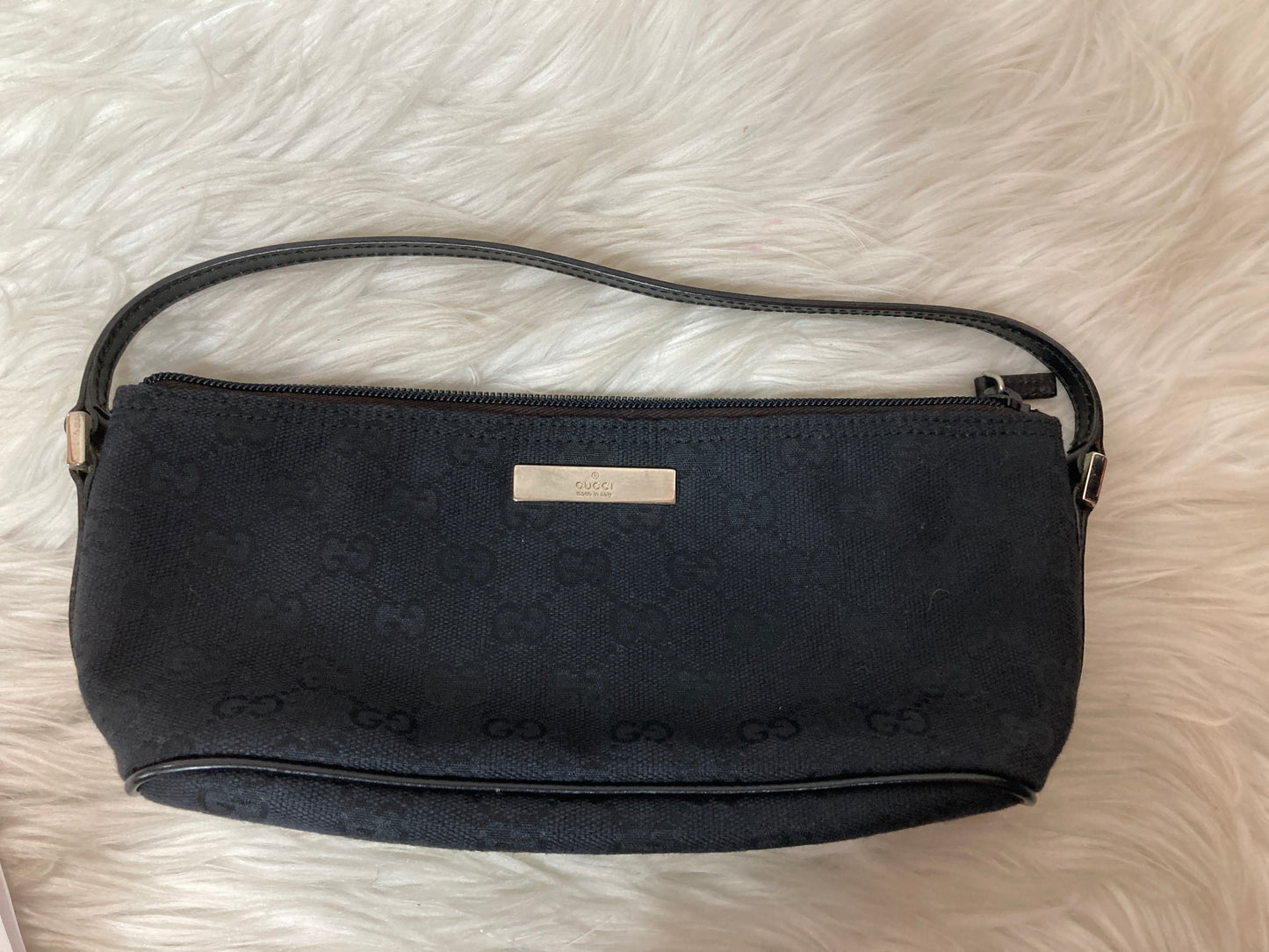 Gucci Black Pouches A-14623