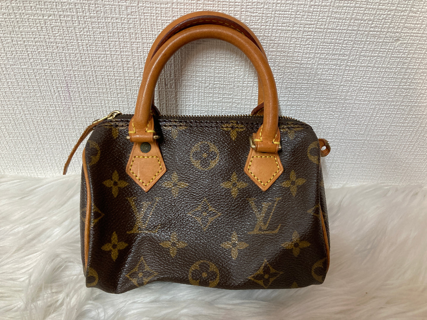Louis Vuitton Brown Handle Bags A-14626