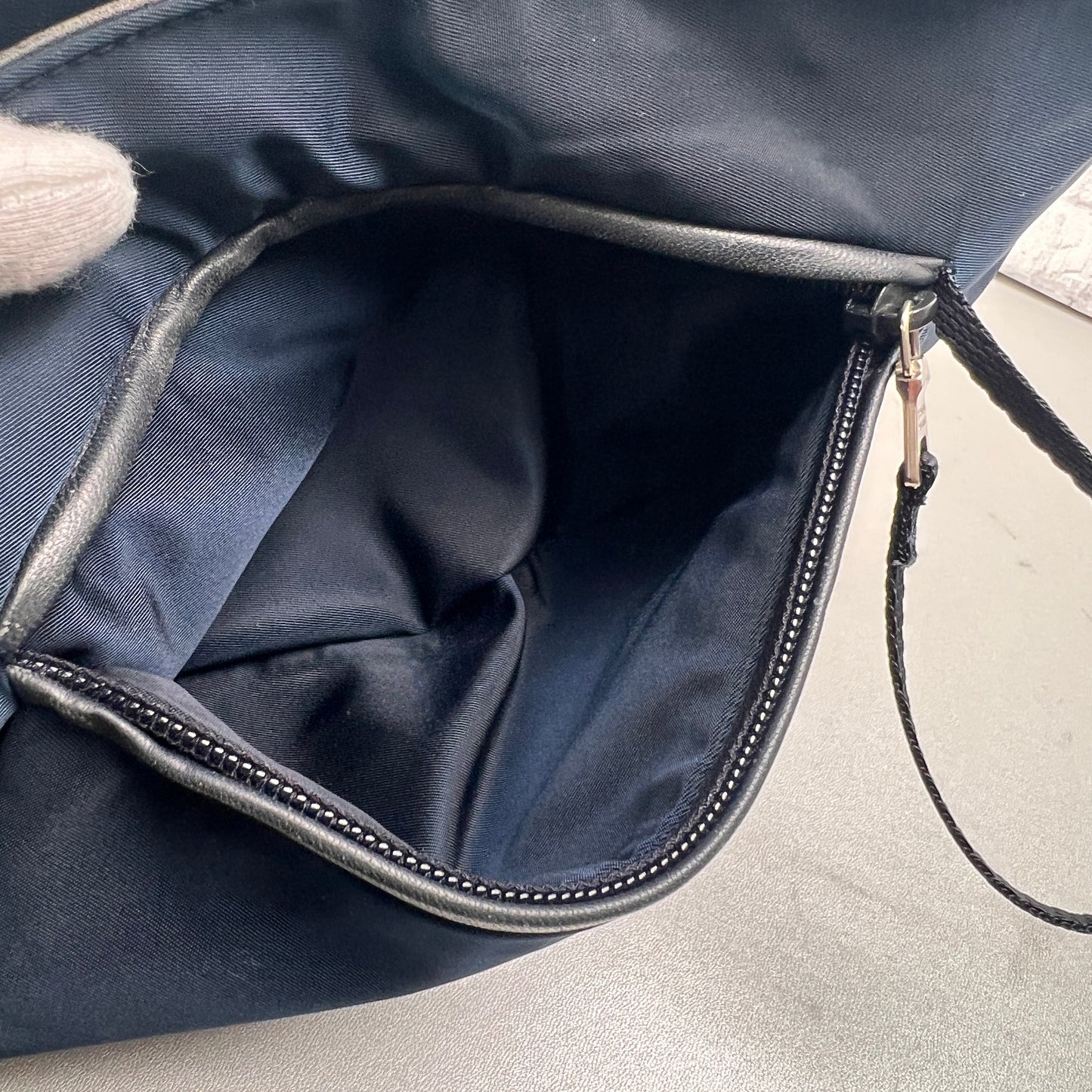 Prada Black Shoulder Bags A-14627