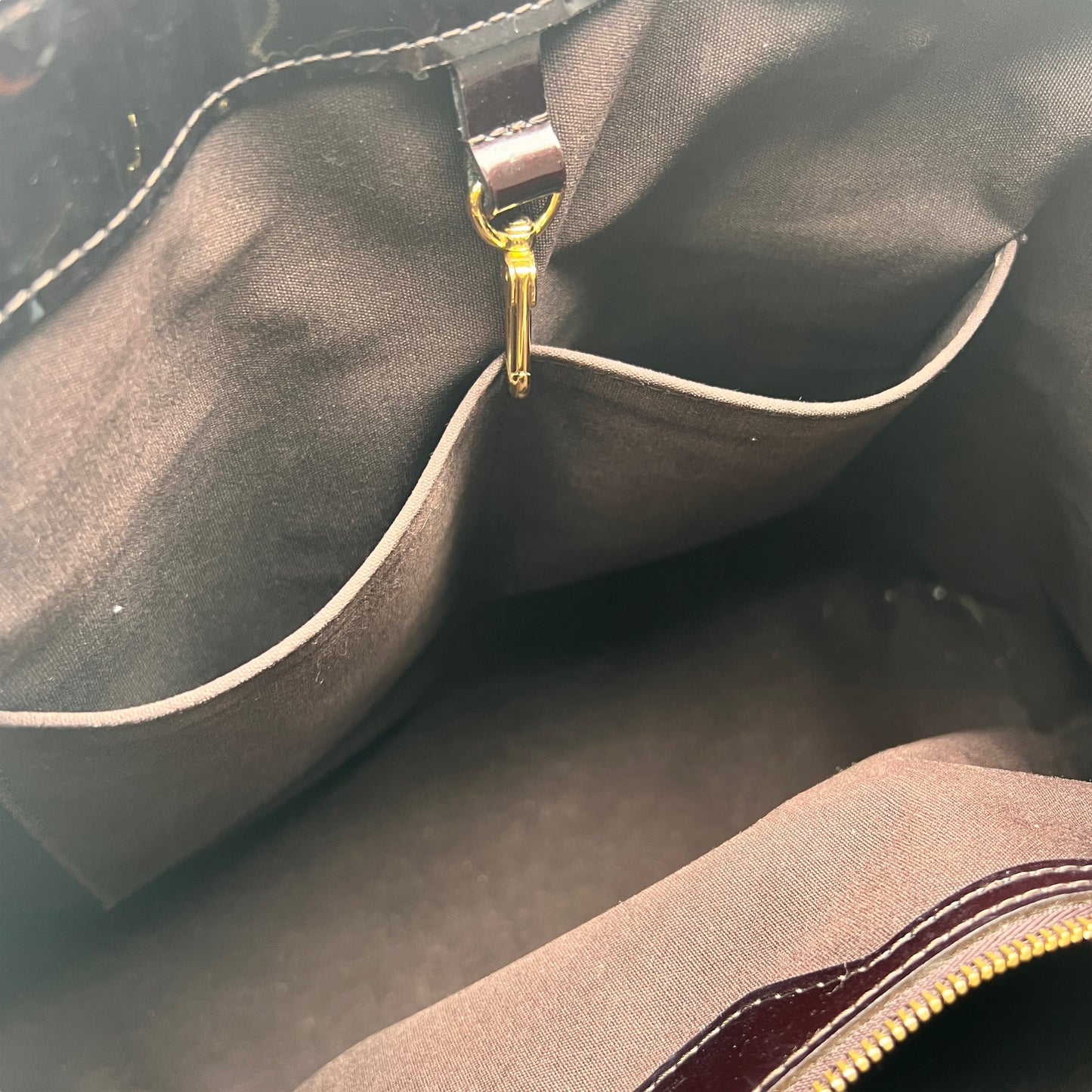 Louis Vuitton Multicolor Tote Bags A-14630
