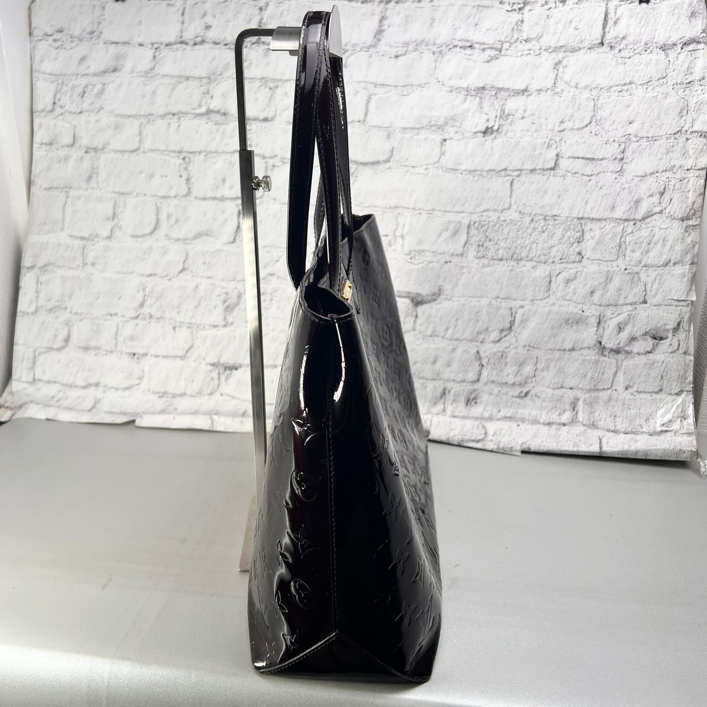 Louis Vuitton Multicolor Tote Bags A-14630