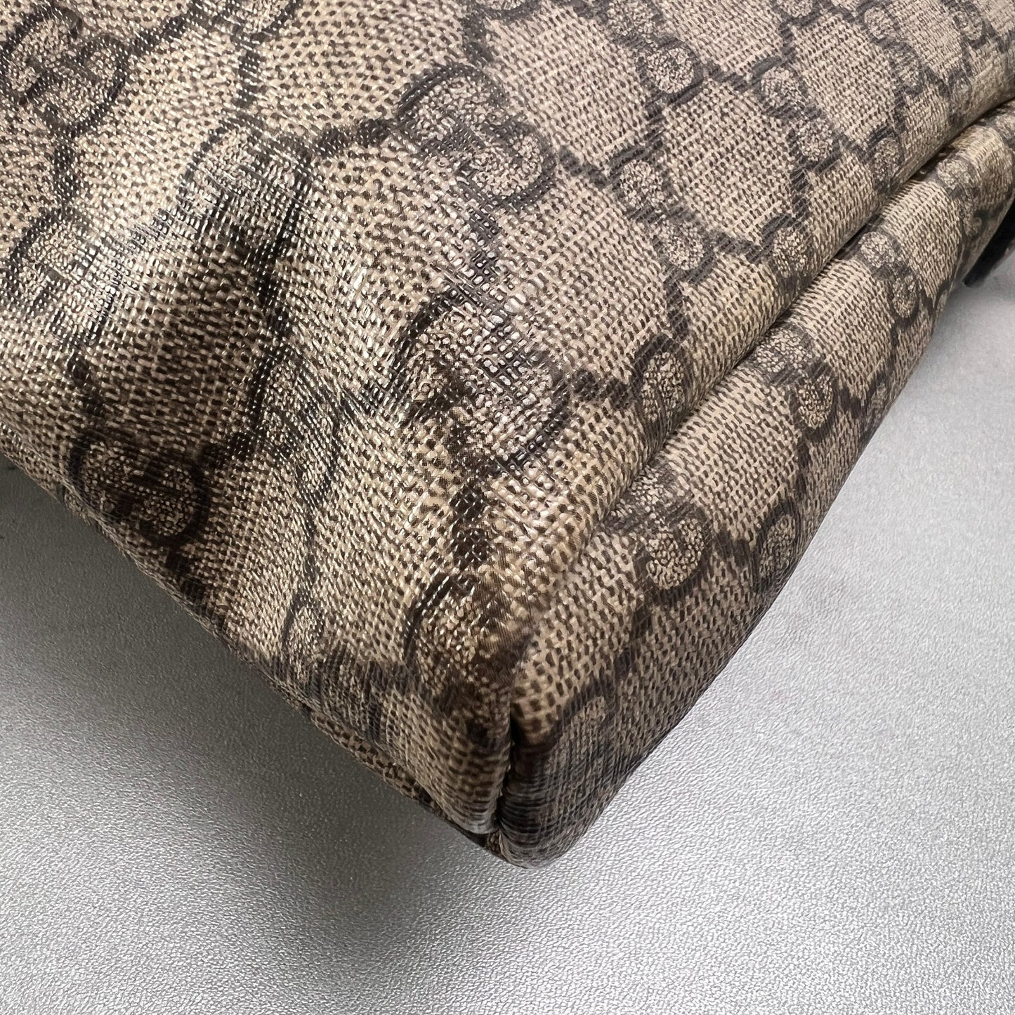 Gucci Brown Shoulder Bags A-14632
