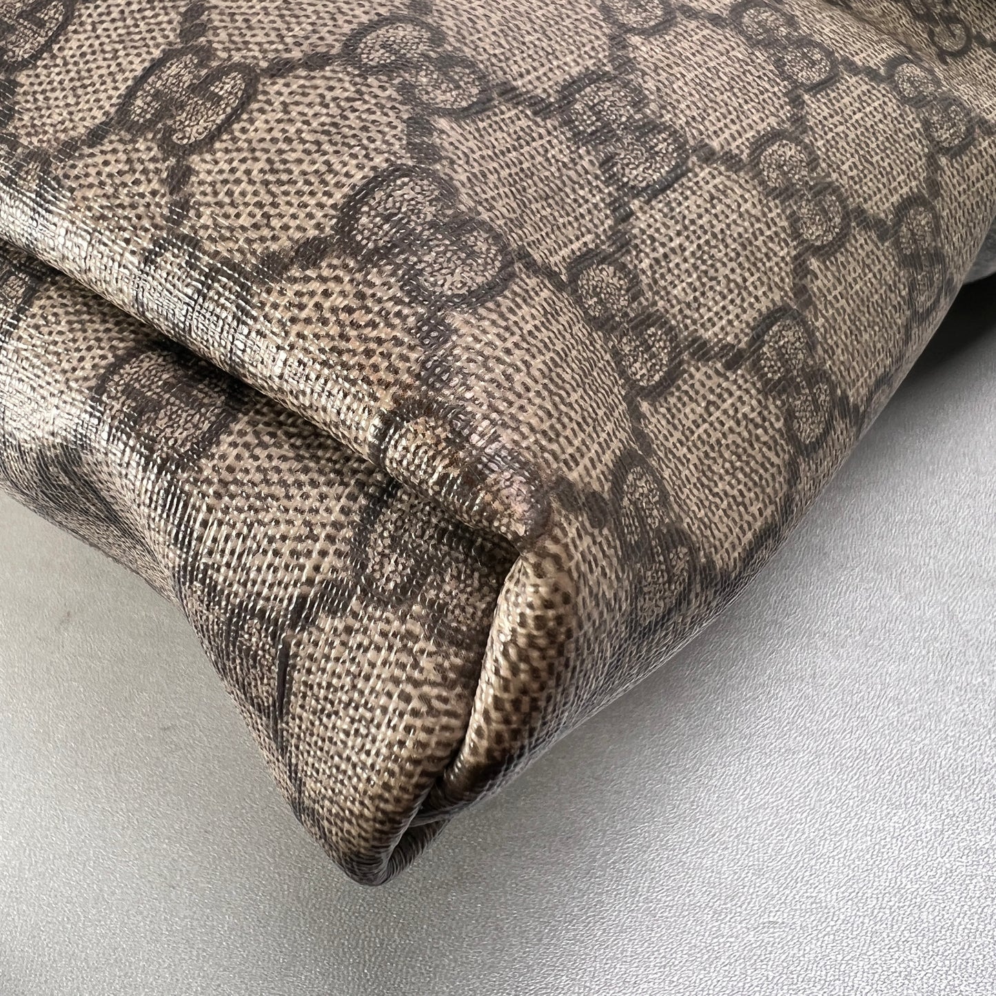 Gucci Brown Shoulder Bags A-14632