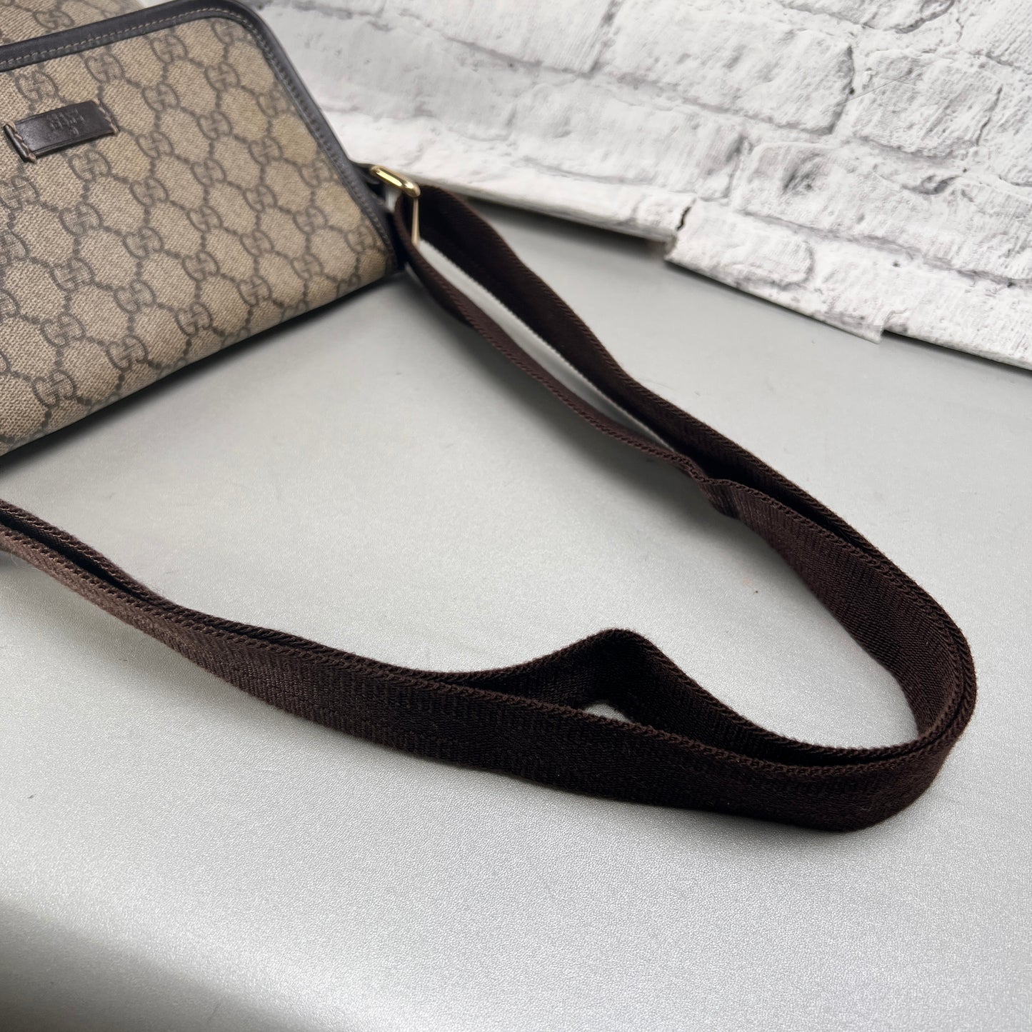 Gucci Brown Shoulder Bags A-14632