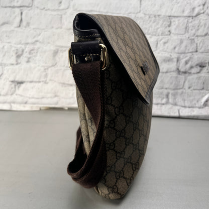 Gucci Brown Shoulder Bags A-14632