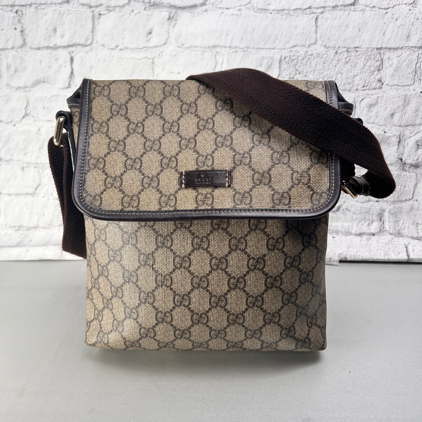 Gucci Brown Shoulder Bags A-14632